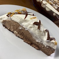 Chocolate Peanut Butter Pudding Pie