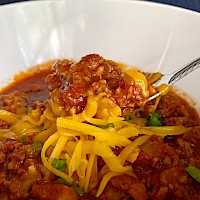 Slow Cooker Beef and Bacon Chili