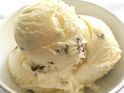 mint-chip-ice-cream.jpeg->first()->description